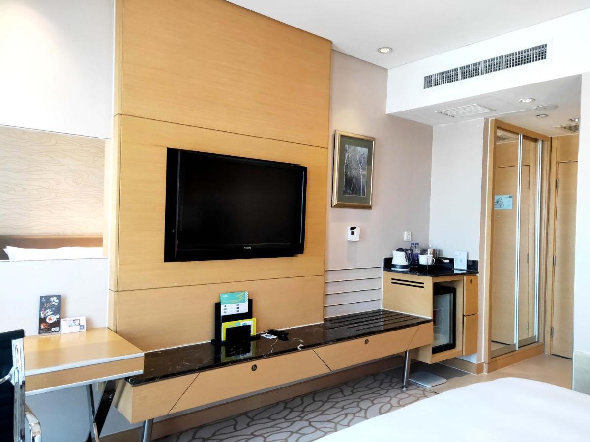 Radisson Hotel Tianjin Aqua City Экстерьер фото