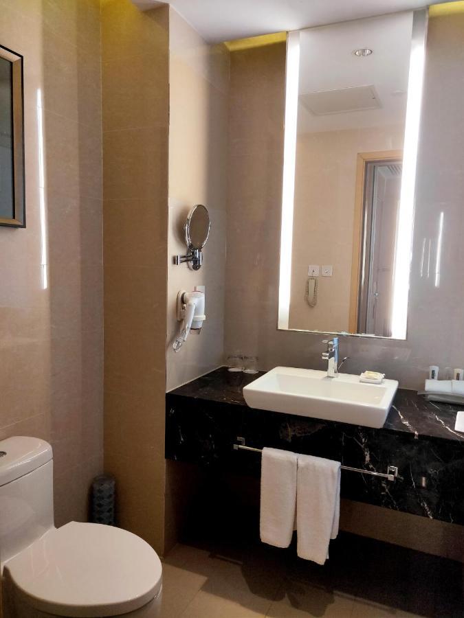 Radisson Hotel Tianjin Aqua City Экстерьер фото