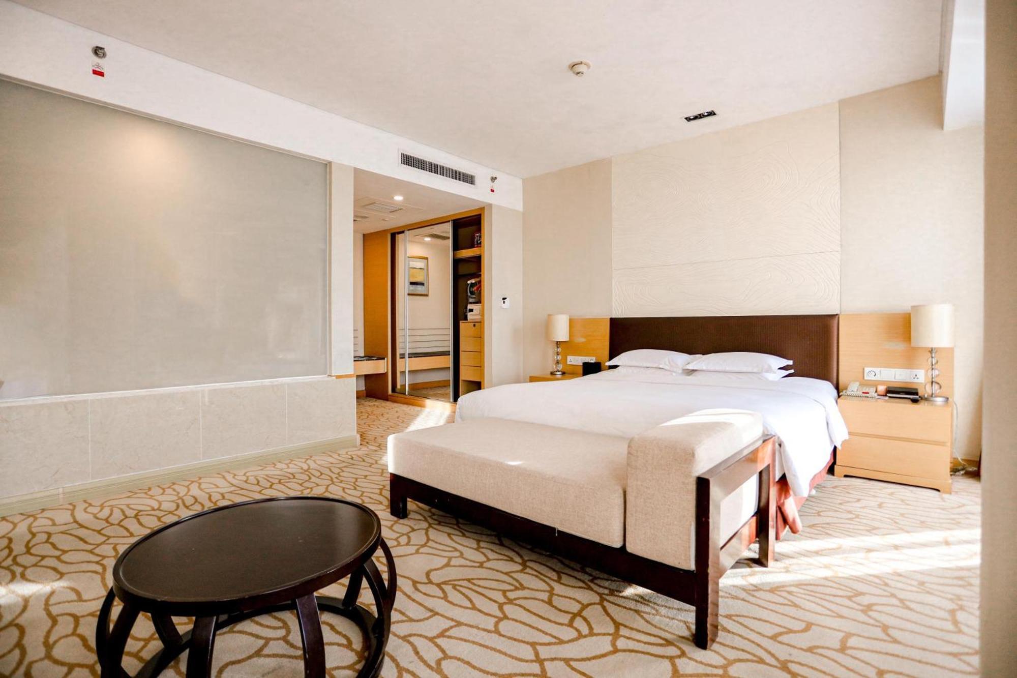 Radisson Hotel Tianjin Aqua City Экстерьер фото