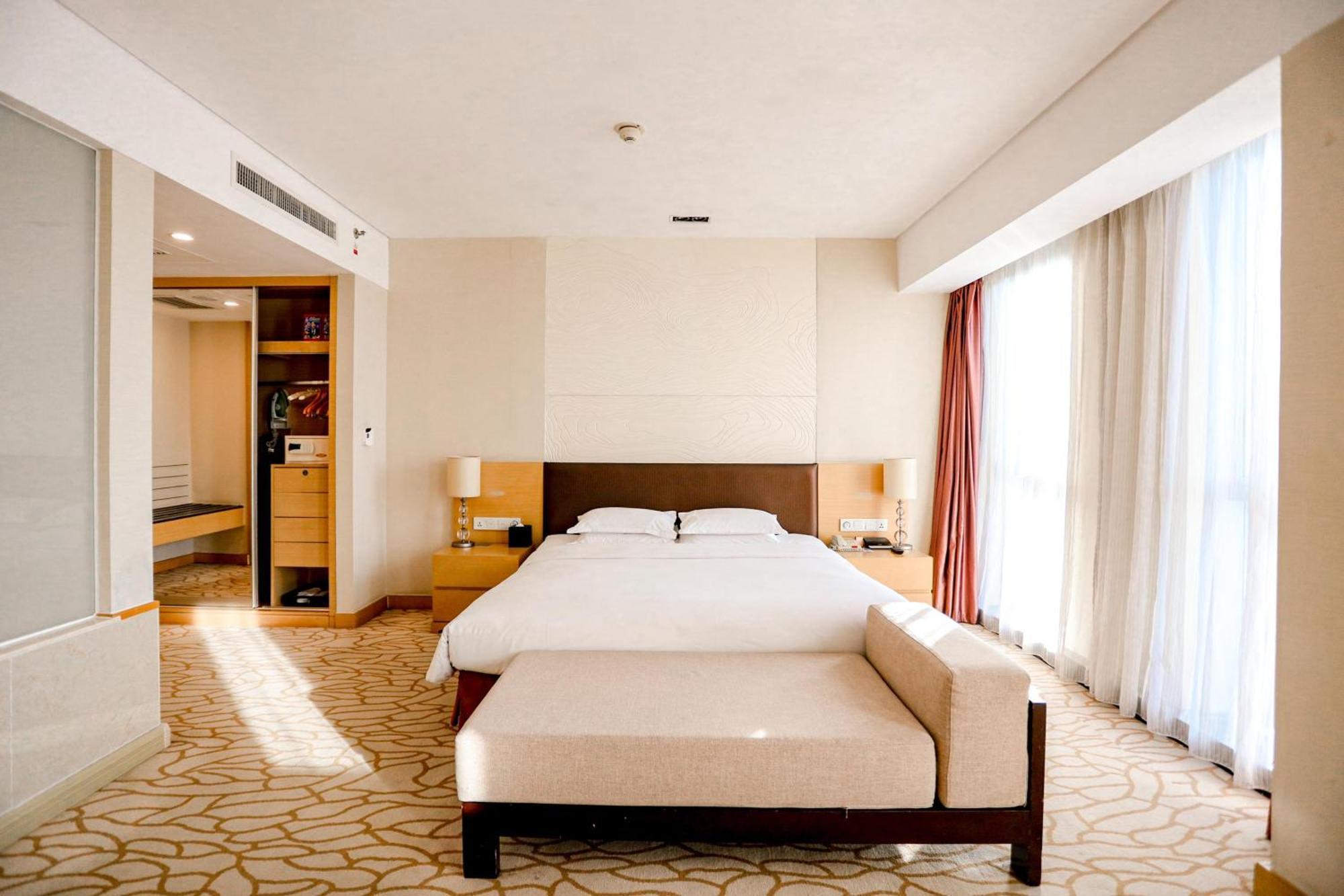 Radisson Hotel Tianjin Aqua City Экстерьер фото