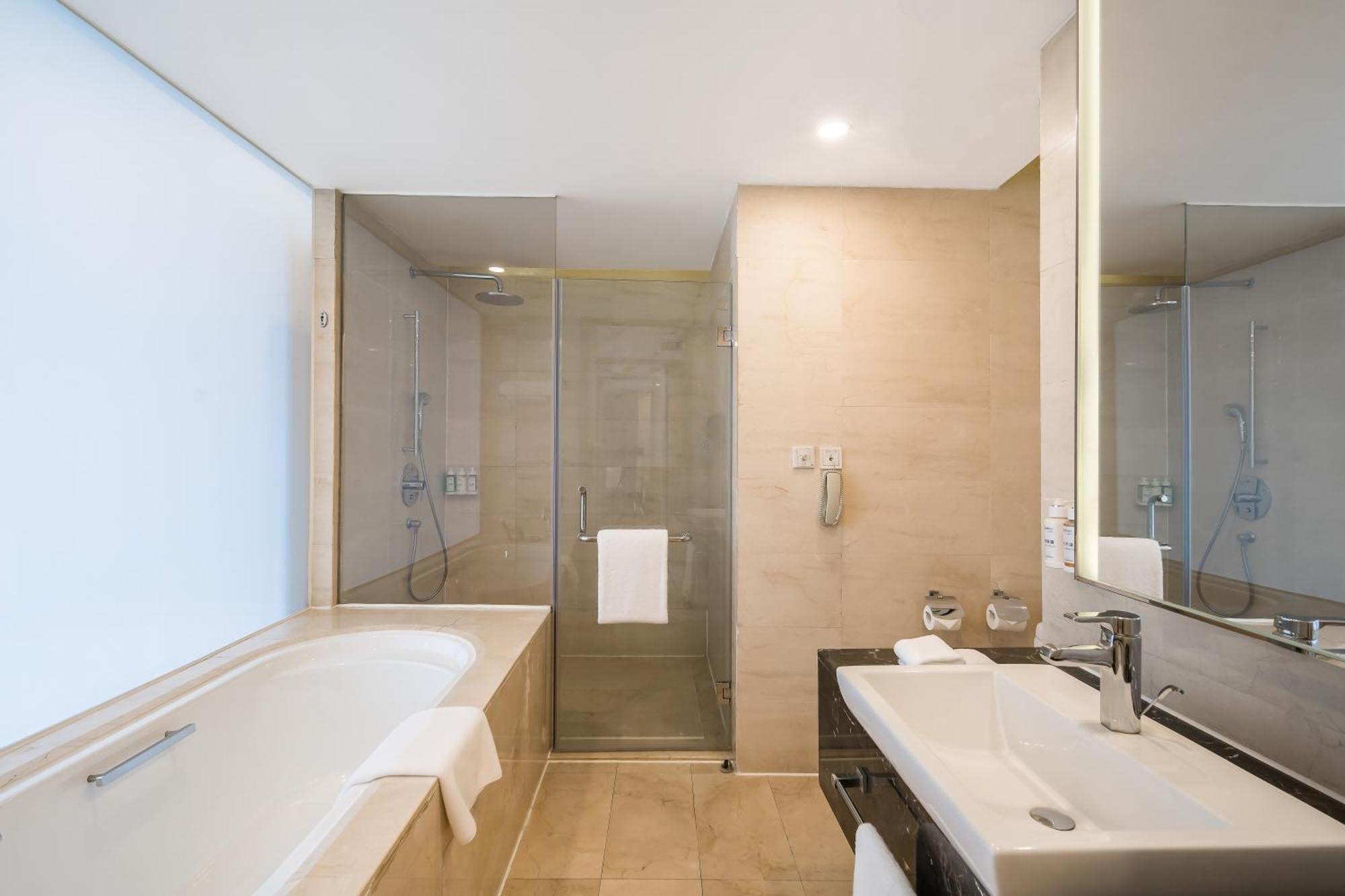 Radisson Hotel Tianjin Aqua City Экстерьер фото