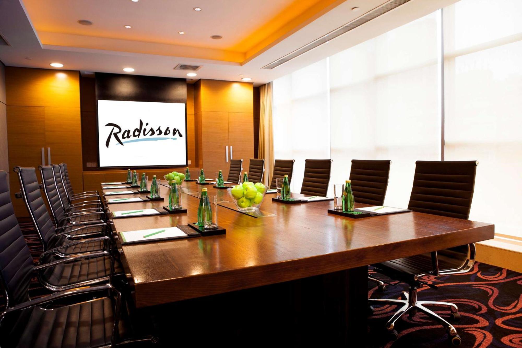 Radisson Hotel Tianjin Aqua City Экстерьер фото